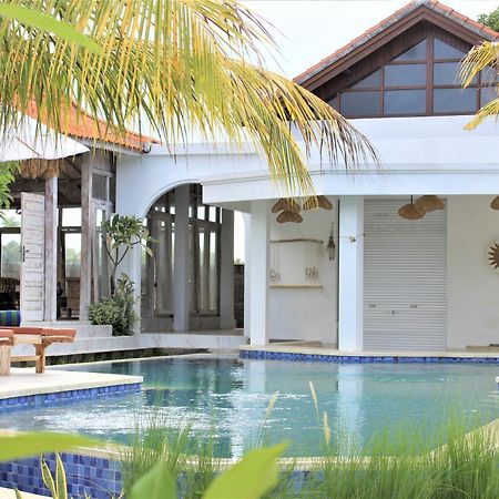 Green Village Jungle Resort Batununggul エクステリア 写真