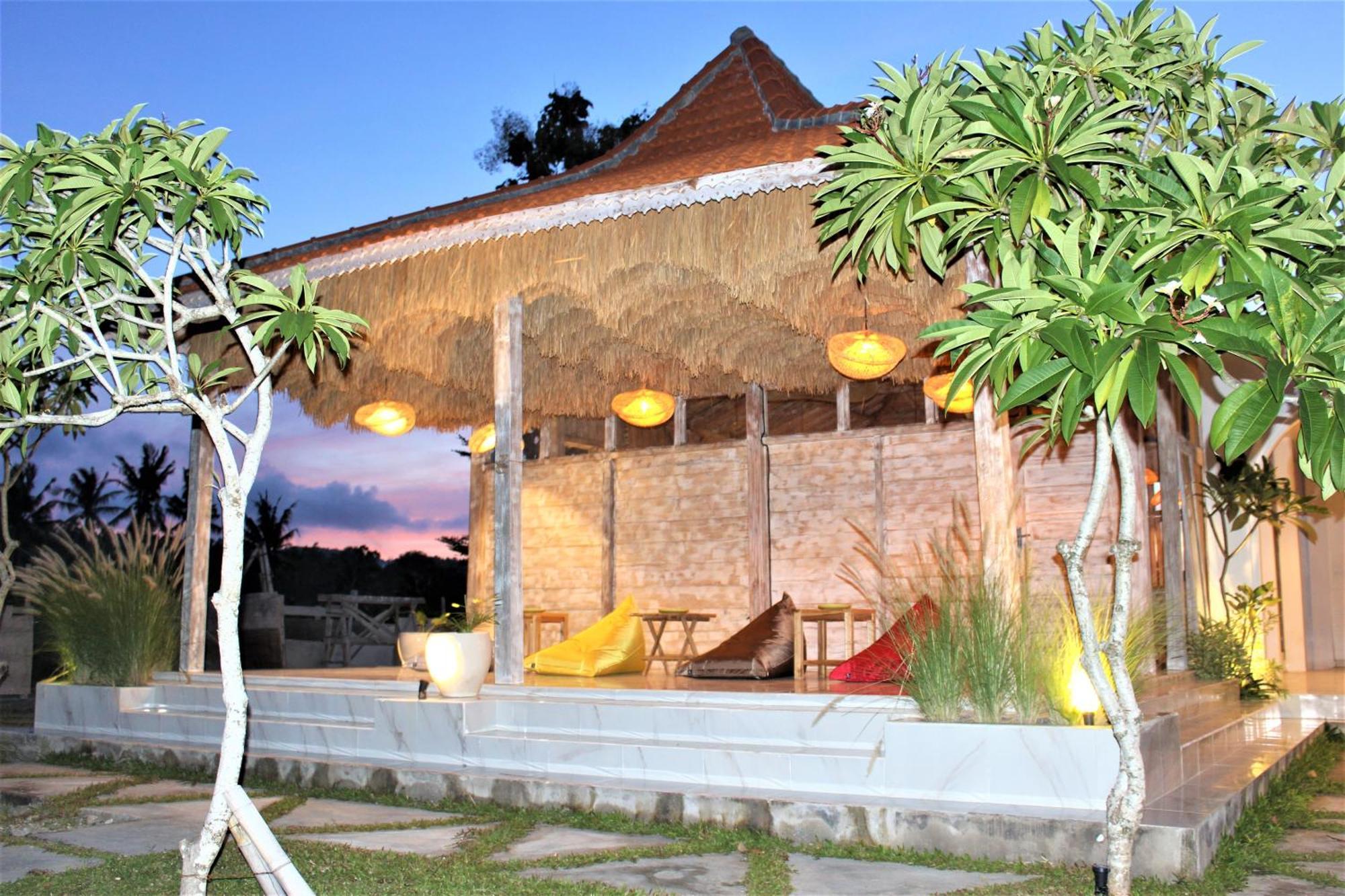 Green Village Jungle Resort Batununggul エクステリア 写真