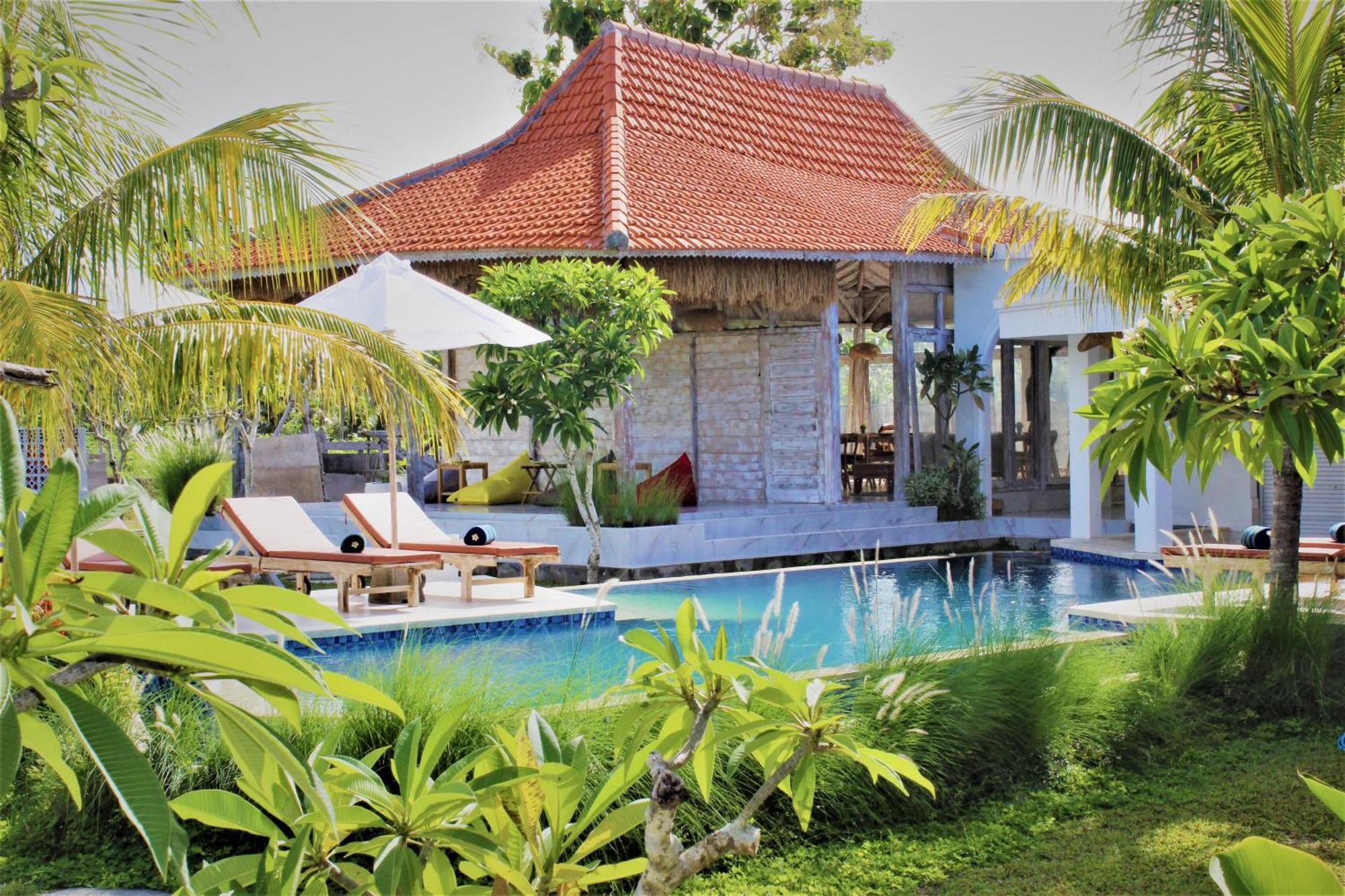 Green Village Jungle Resort Batununggul エクステリア 写真