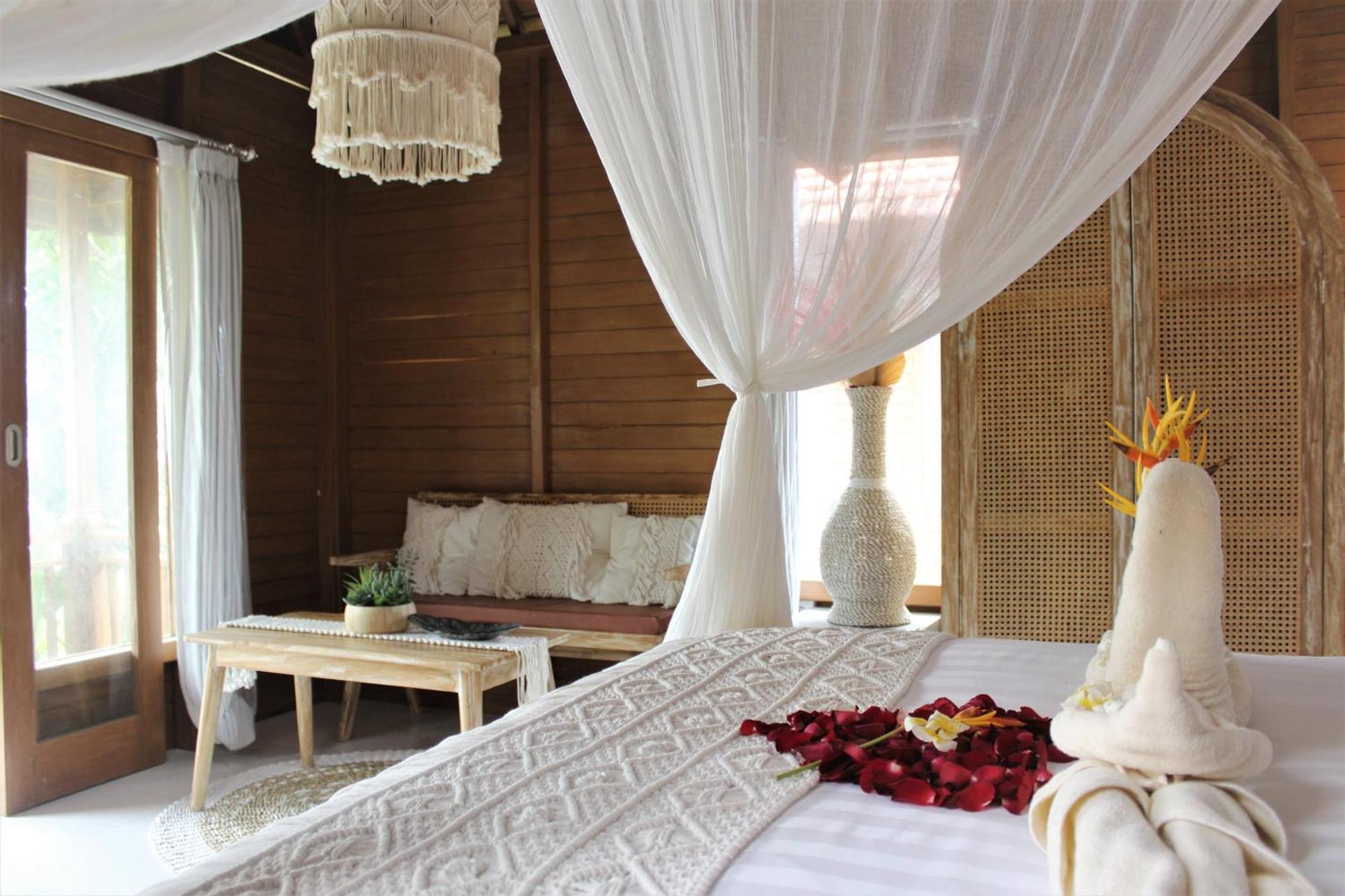 Green Village Jungle Resort Batununggul エクステリア 写真