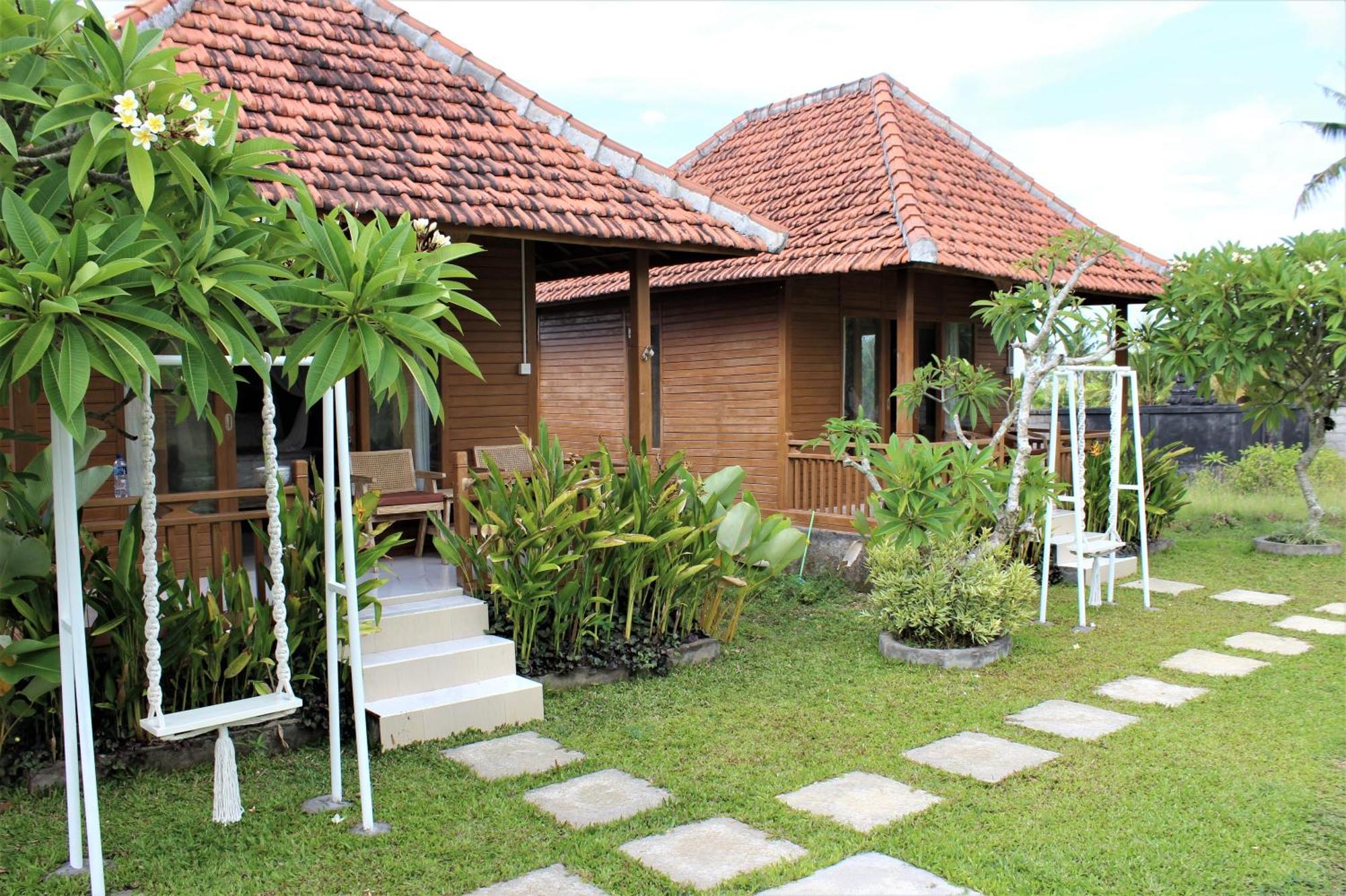 Green Village Jungle Resort Batununggul エクステリア 写真