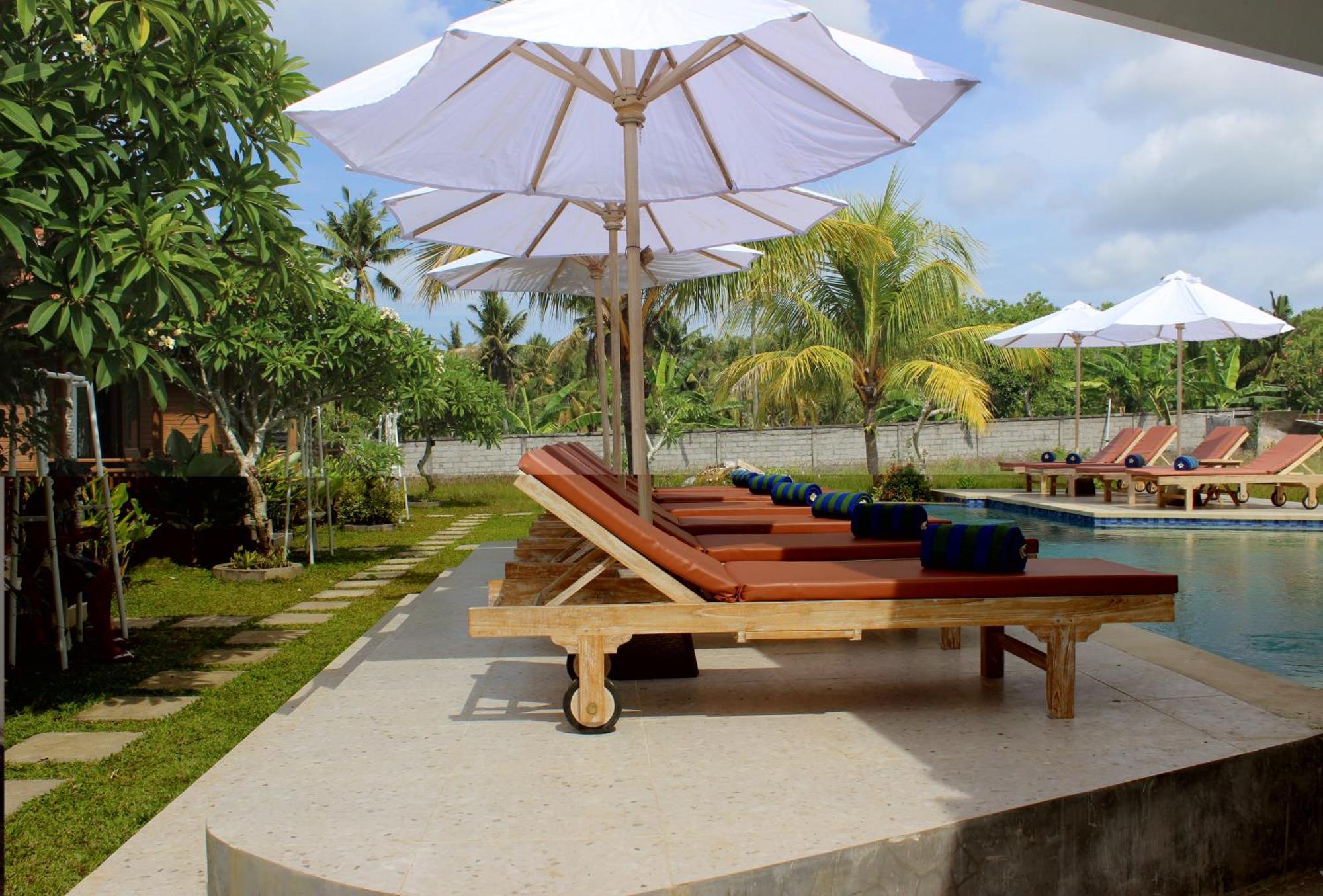 Green Village Jungle Resort Batununggul エクステリア 写真