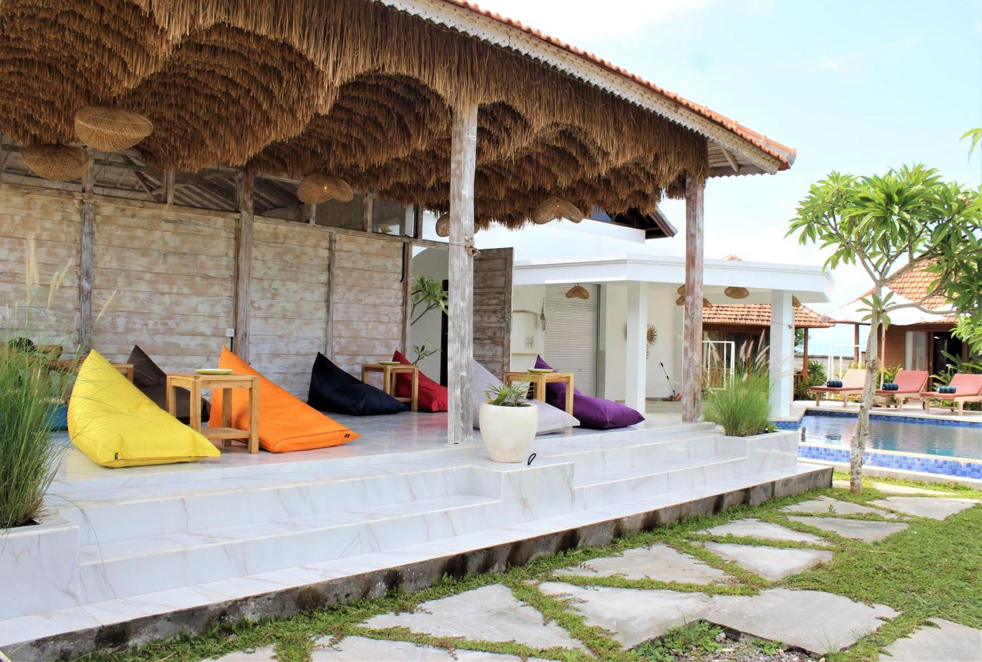 Green Village Jungle Resort Batununggul エクステリア 写真